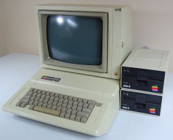 appleiievectronicsappleworld.jpg