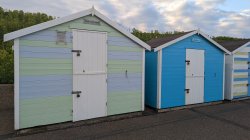 hut1.jpg